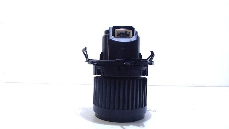 Kachel ventilator motor Renault Clio, Onderdelen@venauto.nl, Van der Ven Autorecycling B.V., Gebruikt, Ettenseweg 76, 4706 PB Roosendaal, The Netherlands