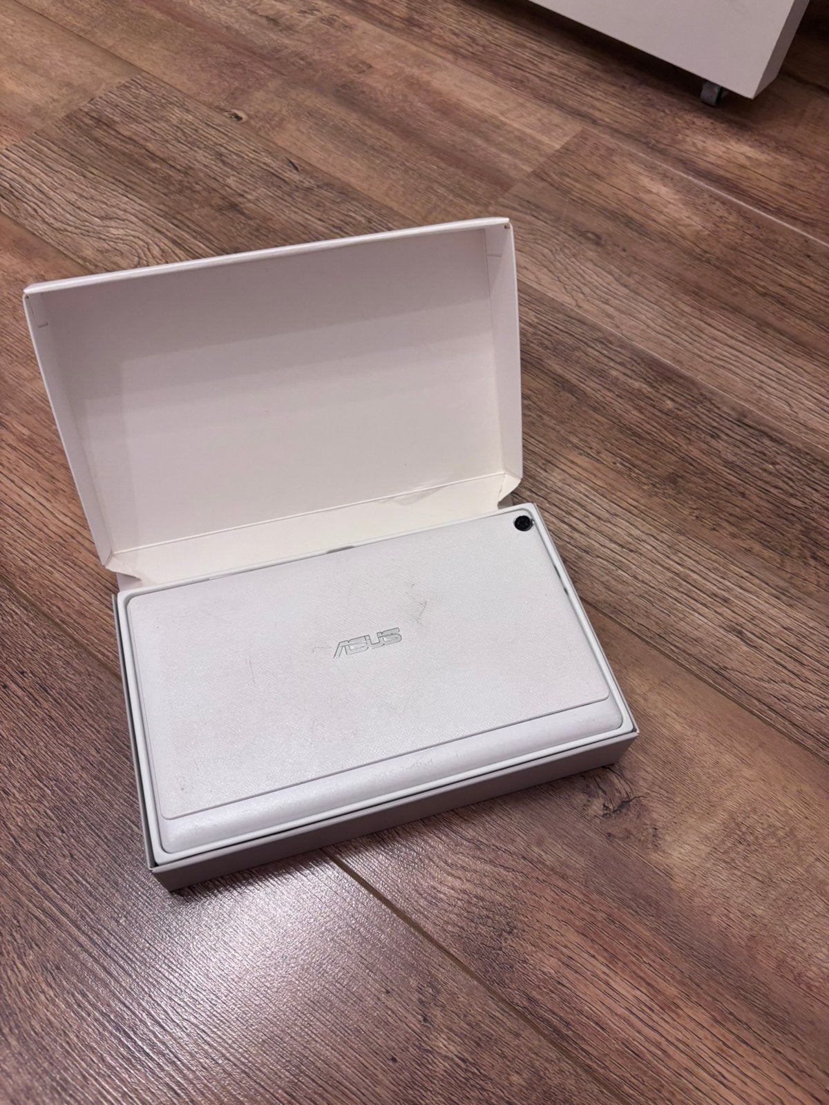 Asus Tablet perfect voor onderdelen, Computers en Software, Android Tablets, Verzenden, Niet werkend, 10 inch, 16 GB
