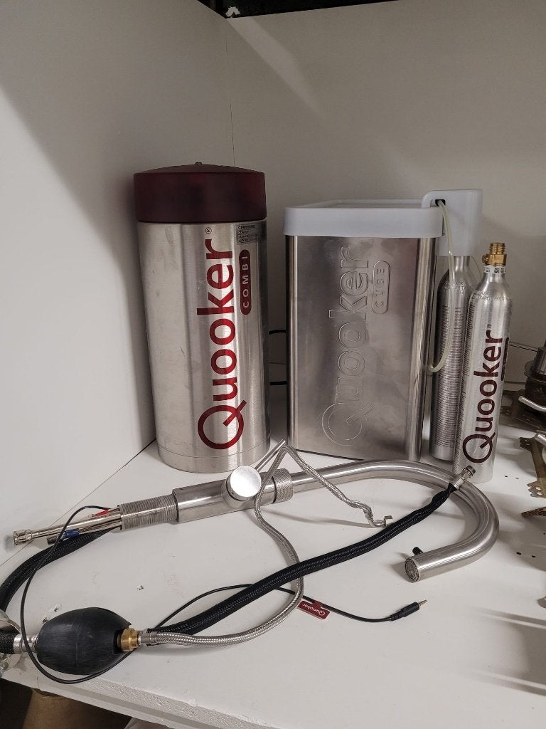 Quooker flex set + 7 liter COMBI + CUBE + 2 CO2 cilinders, Ophalen, Gebruikt, Boiler, Minder dan 20 liter