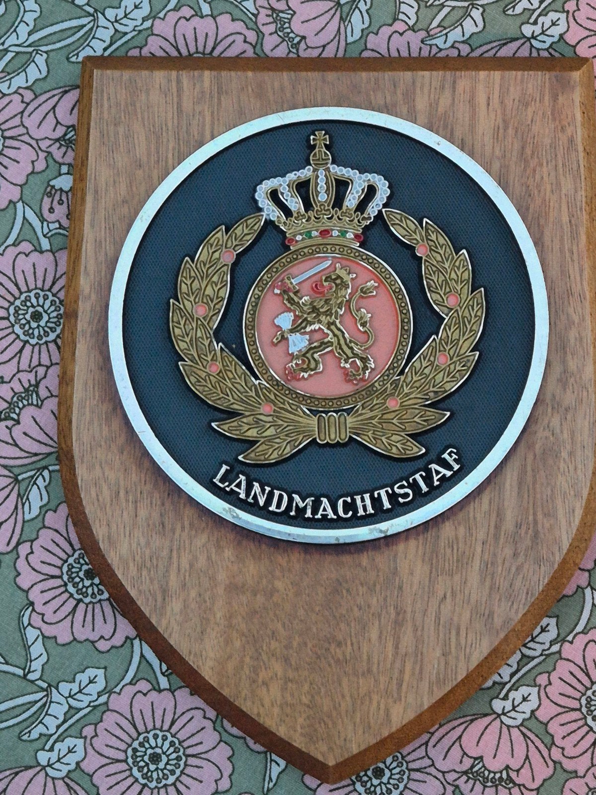 Wapenschild Landmachtstaf, Ophalen of Verzenden, Landmacht, Nederland, Embleem of Badge
