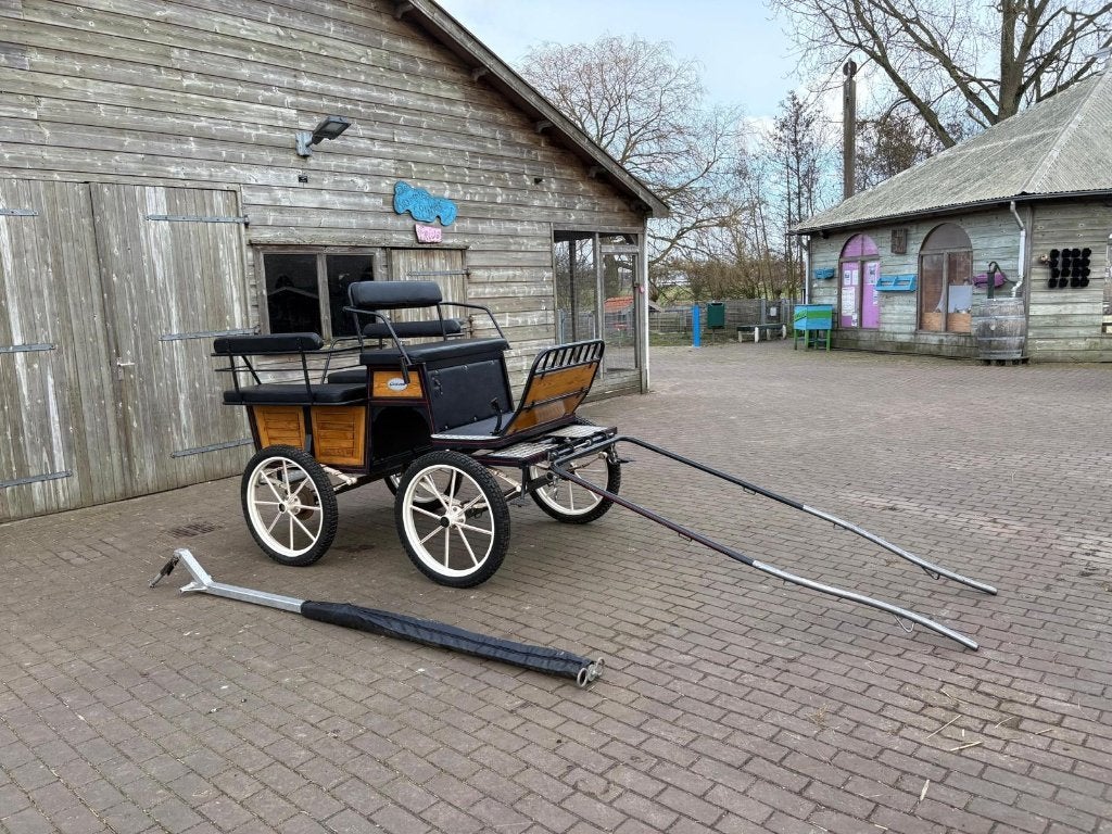 Mooie paardenkar van Clever, Dieren en Toebehoren, Zo goed als nieuw, Overige typen, Paard of Pony