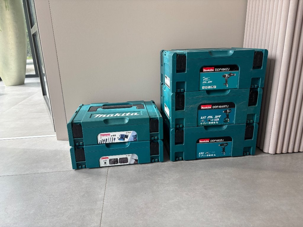 Foto 2 van 5x lege makita mbox (2x nr.1 en 3x nr.2)