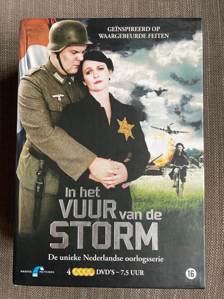 In het Vuur van de Storm - De unieke Nederlandse oorlogsseri, Vanaf 16 jaar, Ophalen of Verzenden, Zo goed als nieuw, Waargebeurd drama