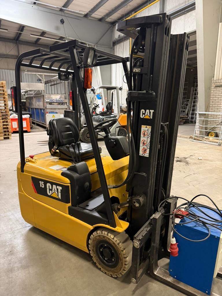Caterpillar ETB10A (Zeer compact klein heftruckje), 1000 tot 2000 kg, Ophalen, Heftruck