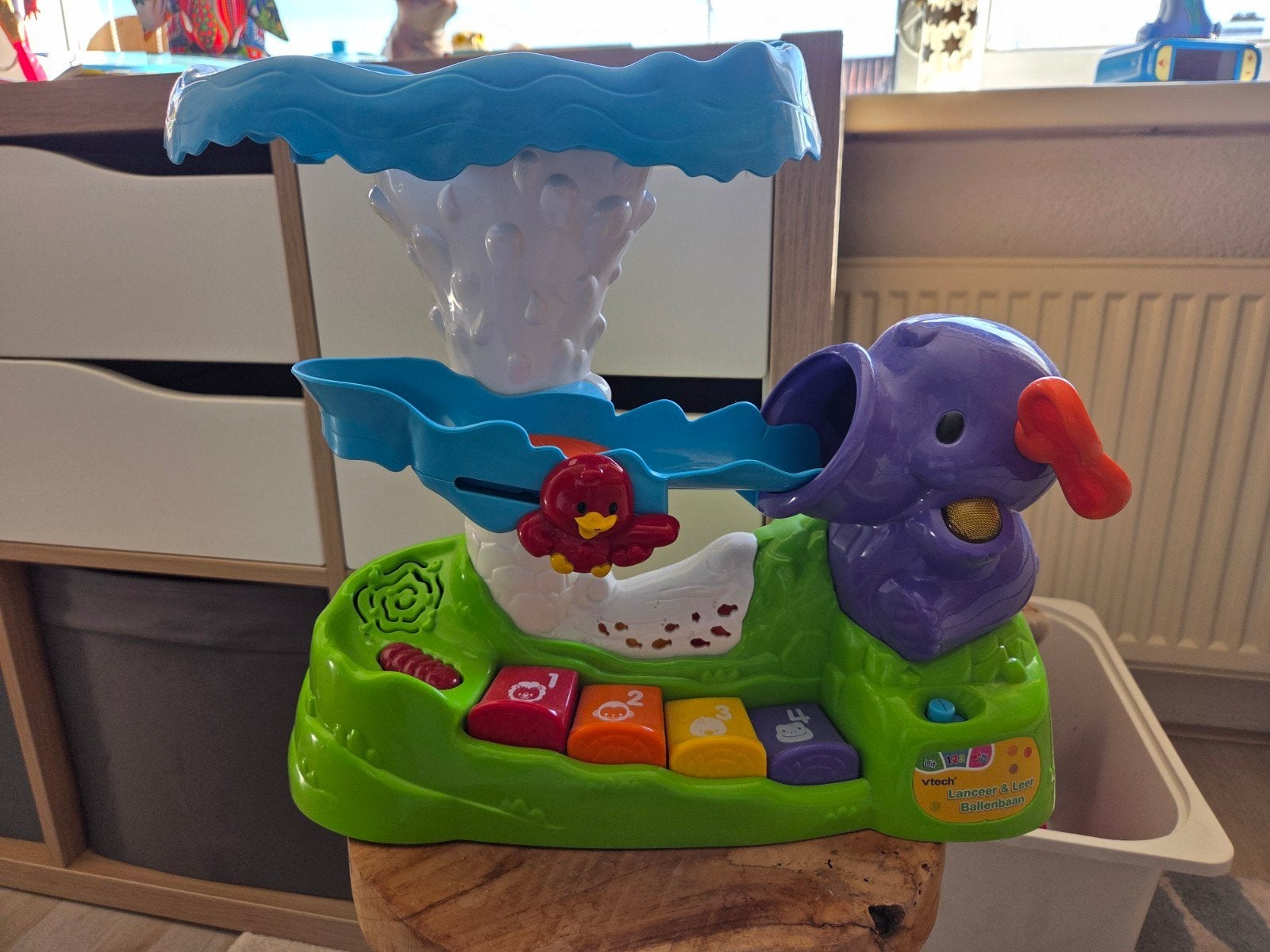 VTech Lanceer en Leer Ballenspel Olifant, Ophalen