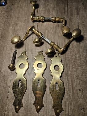 Antieke messing deurbeslagen deurklinken en schilden..., Antiek en Kunst, Antiek | Koper en Brons, Ophalen of Verzenden, Brons