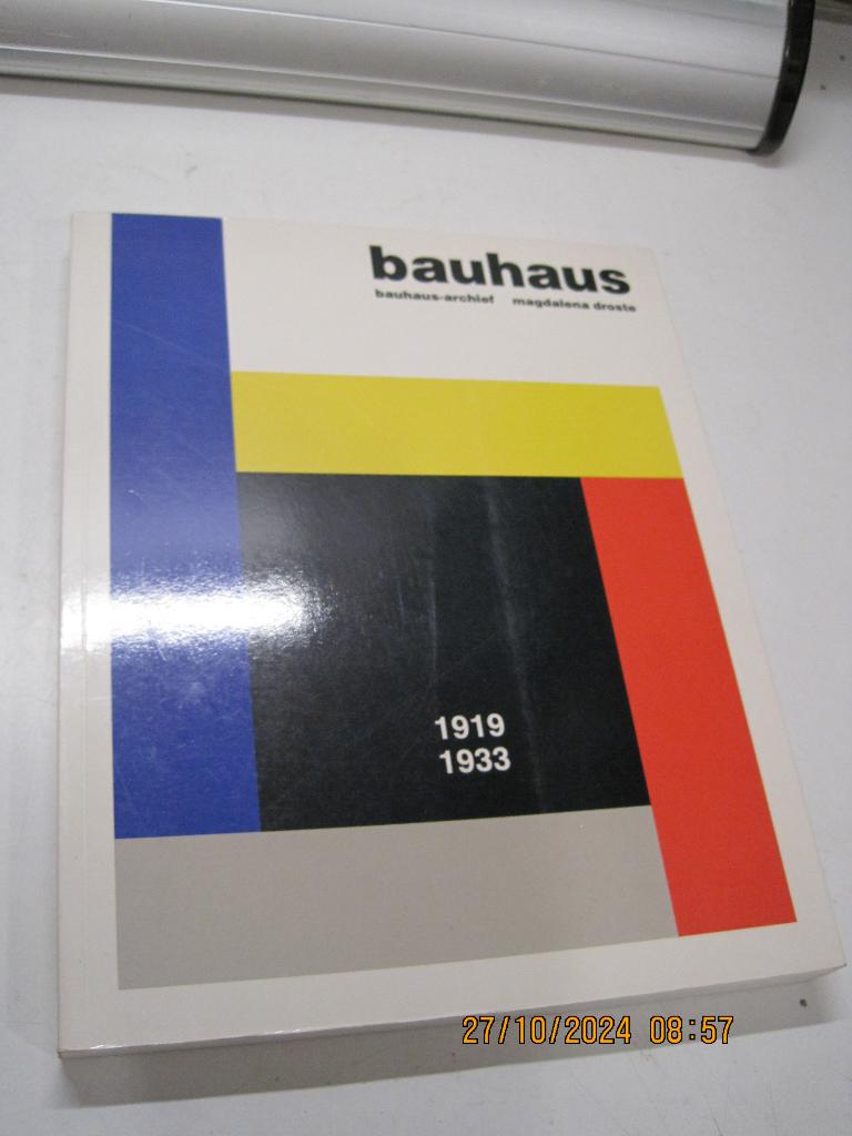 taschen bauhaus boek (320), Ophalen of Verzenden, Zo goed als nieuw, Stijl of Stroming
