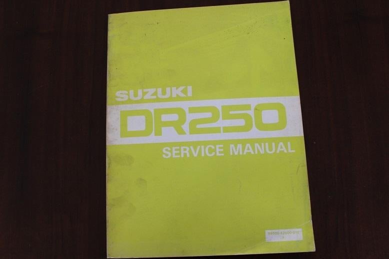 Suzuki DR250 1982 motorcycle service manual DR 250, Ophalen of Verzenden, Suzuki