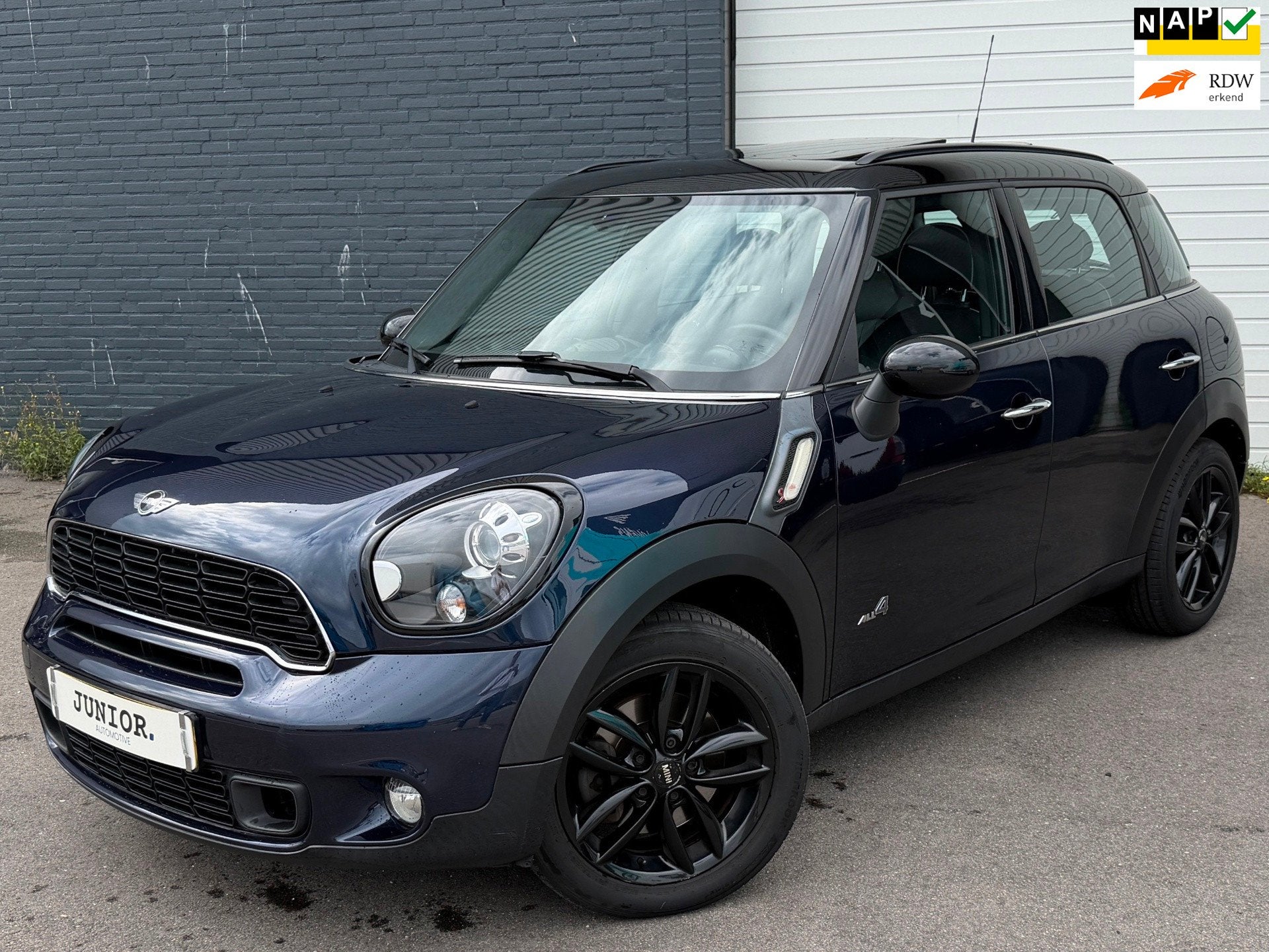 Mini Countryman 1.6 Cooper S ALL4 Chili PANORAMADAK/AUTOMAAT, 1380 kg, Gebruikt, Zwart, Blauw