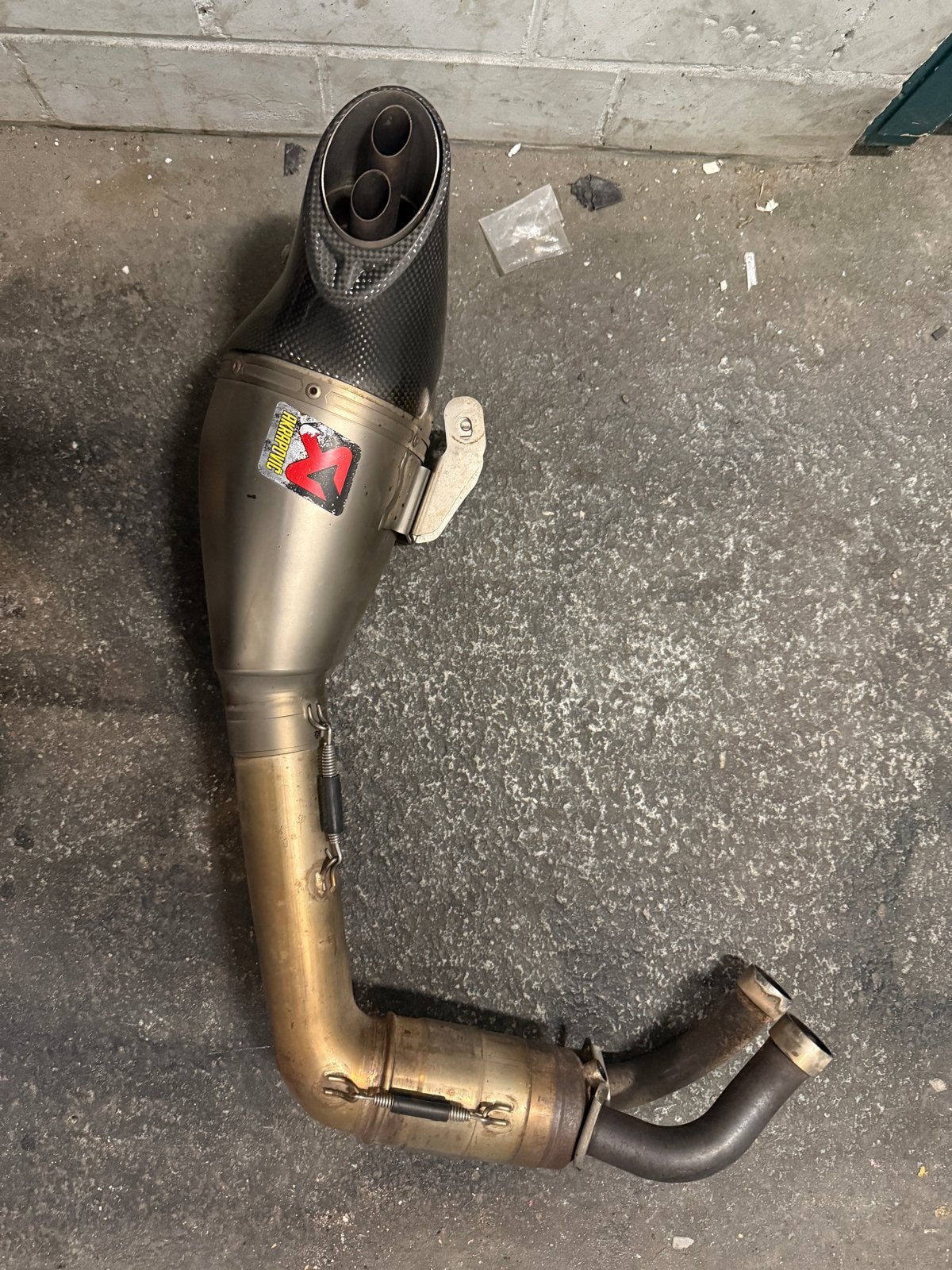 Akrapovic uitlaat voor Yamaha Tracer 7/MT-07, Ophalen, Gebruikt