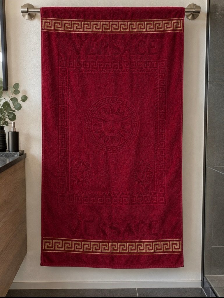 Grote badlaken handdoek zgan, Ophalen of Verzenden, Zo goed als nieuw, Rood, Handdoek