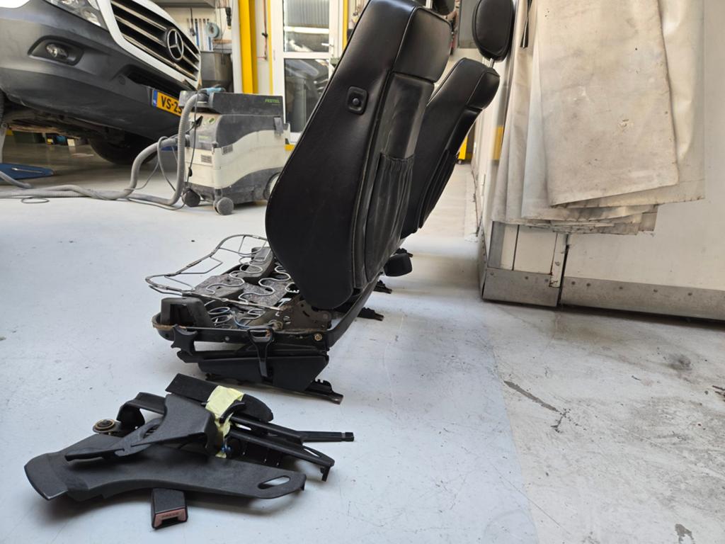 Mercedes w 124 300 ce voor stoelen, Auto-onderdelen, Ophalen of Verzenden, Gebruikt, Mercedes-Benz