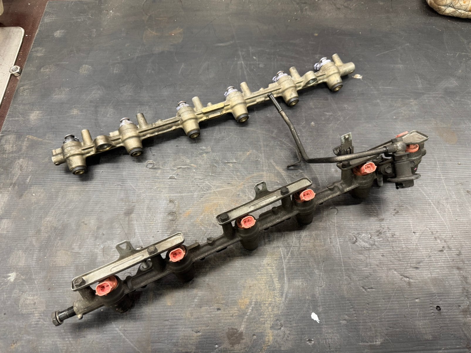 Fuelrail met injectoren toyota supra 2jz gte, Ophalen, Toyota