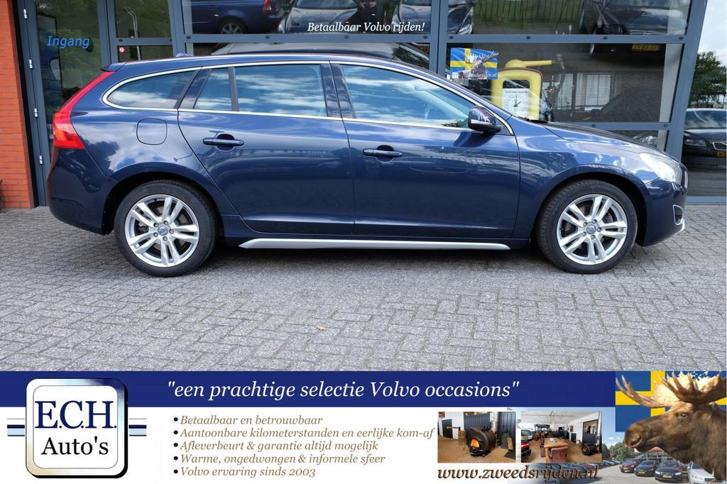 Volvo V60 2.0 D4 163 pk Aut. 5-cilinder, Leer, Xenon, Trekha, Euro 5, Gebruikt, Blauw, 163 pk