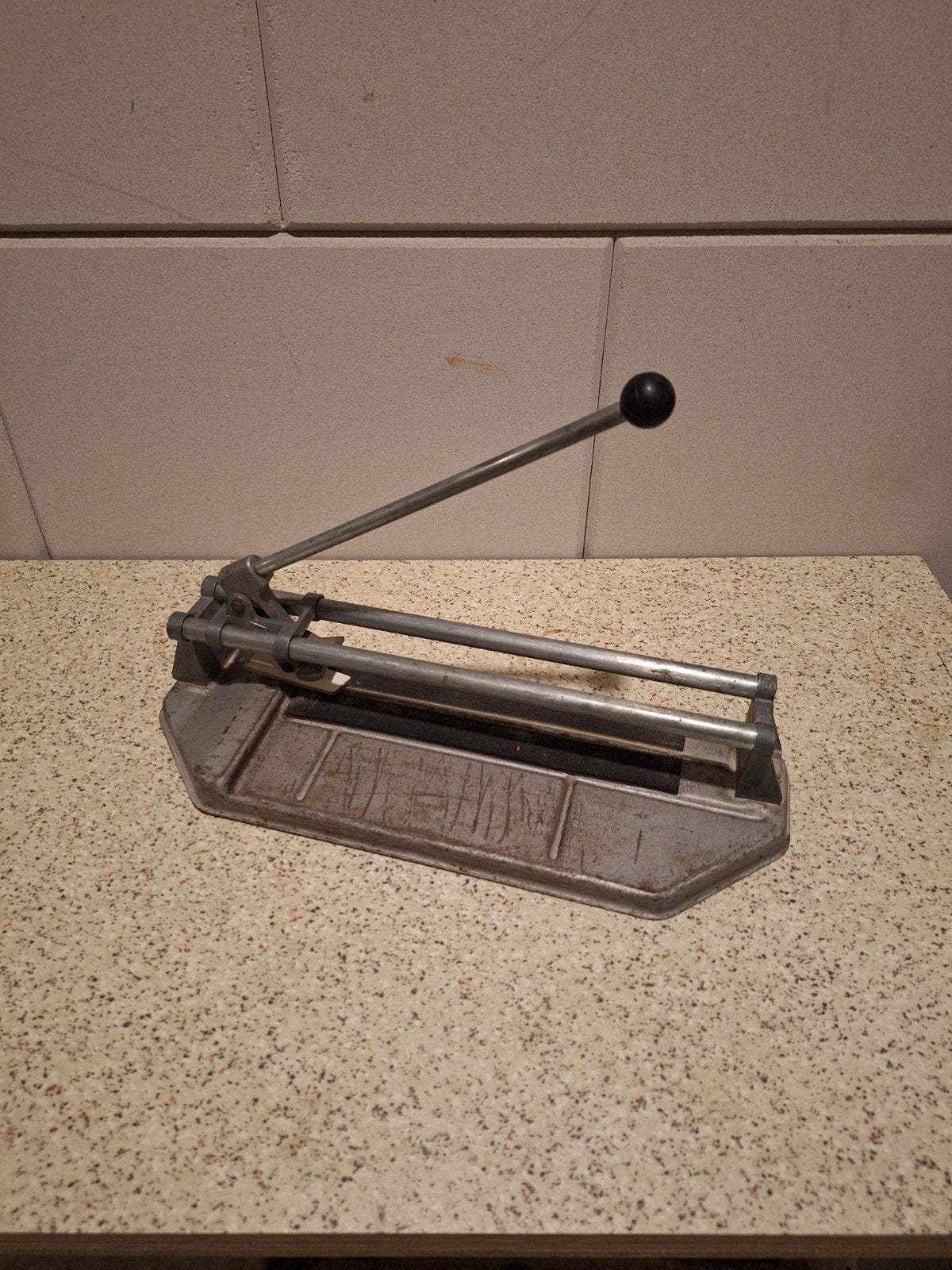 Tegelsnijder, Doe-het-zelf en Verbouw, Tegels, Gebruikt, 60 cm of meer, Overige typen, Ophalen of Verzenden