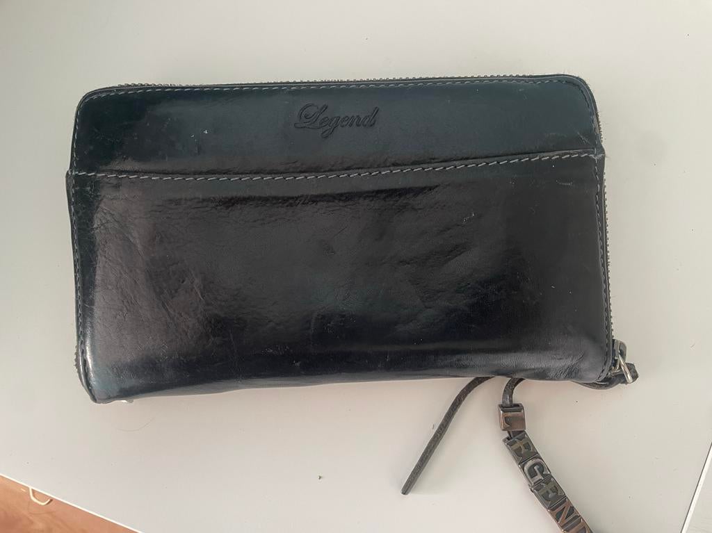 Mooie grote Zwarte leren portemonnee met rits - Legend, Sieraden, Tassen en Uiterlijk, Portemonnees, Overige merken, Gebruikt