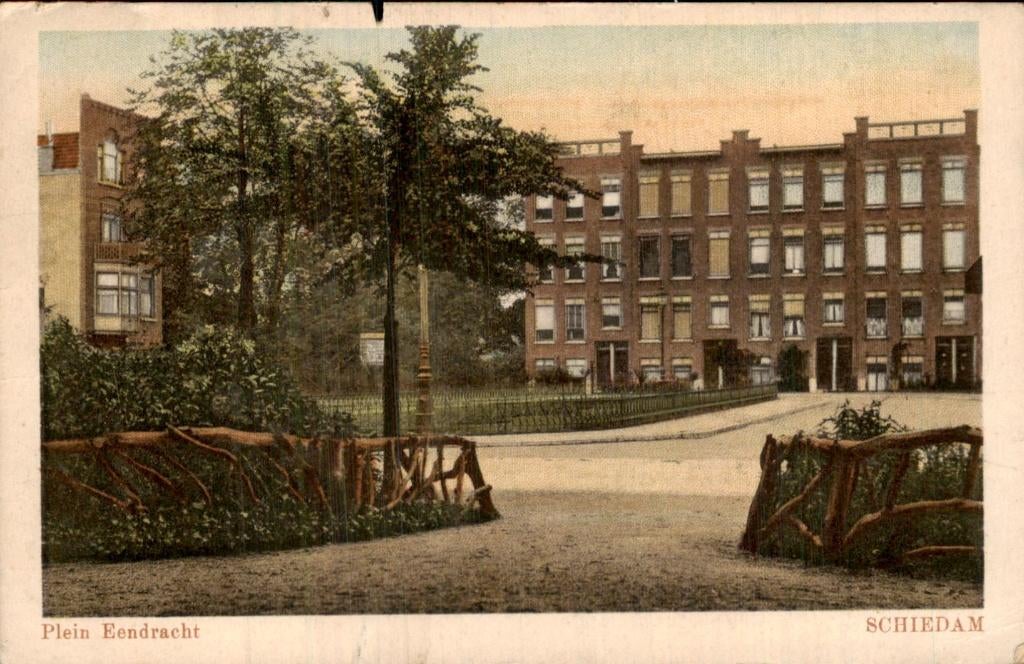 Schiedam - Plein Eendracht - Parkzicht, Verzamelen, Ophalen of Verzenden, Voor 1920, Gelopen, Zuid-Holland