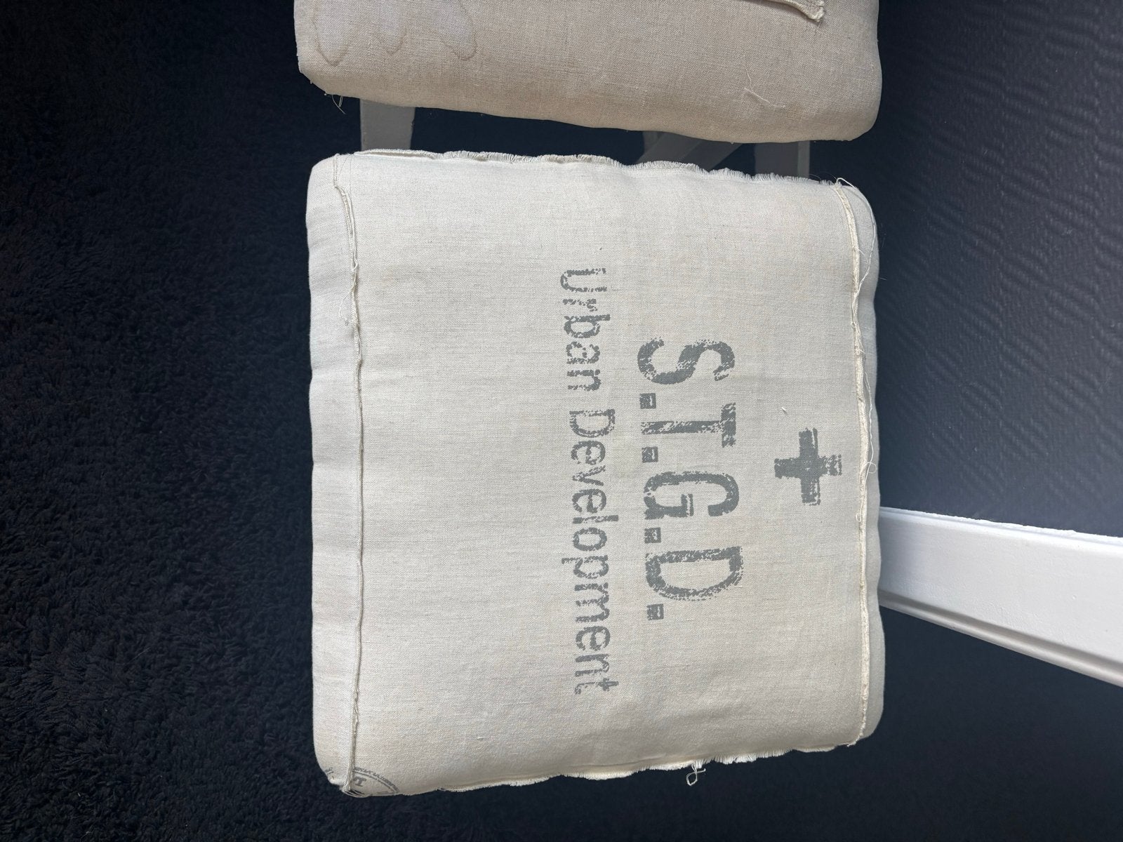 Set van 2 Stapelgoed krukjes, Ophalen, Gebruikt, Hout