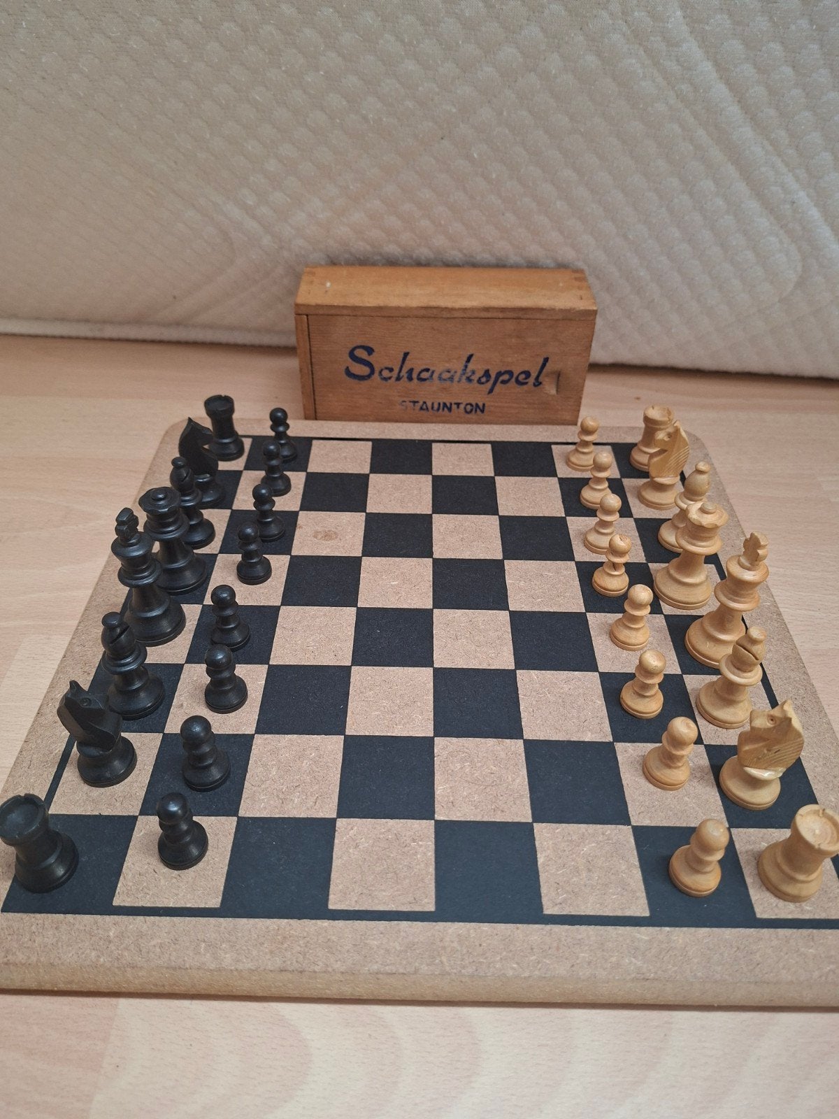 Staunton schaakspel met schaakbord, Hobby en Vrije tijd, Ophalen of Verzenden