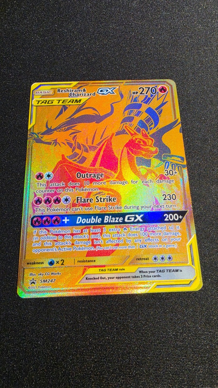 Pokémon Reshiram & Charizard GX SM247 Promo Kaart, Ophalen of Verzenden, Zo goed als nieuw, Losse kaart, Foil