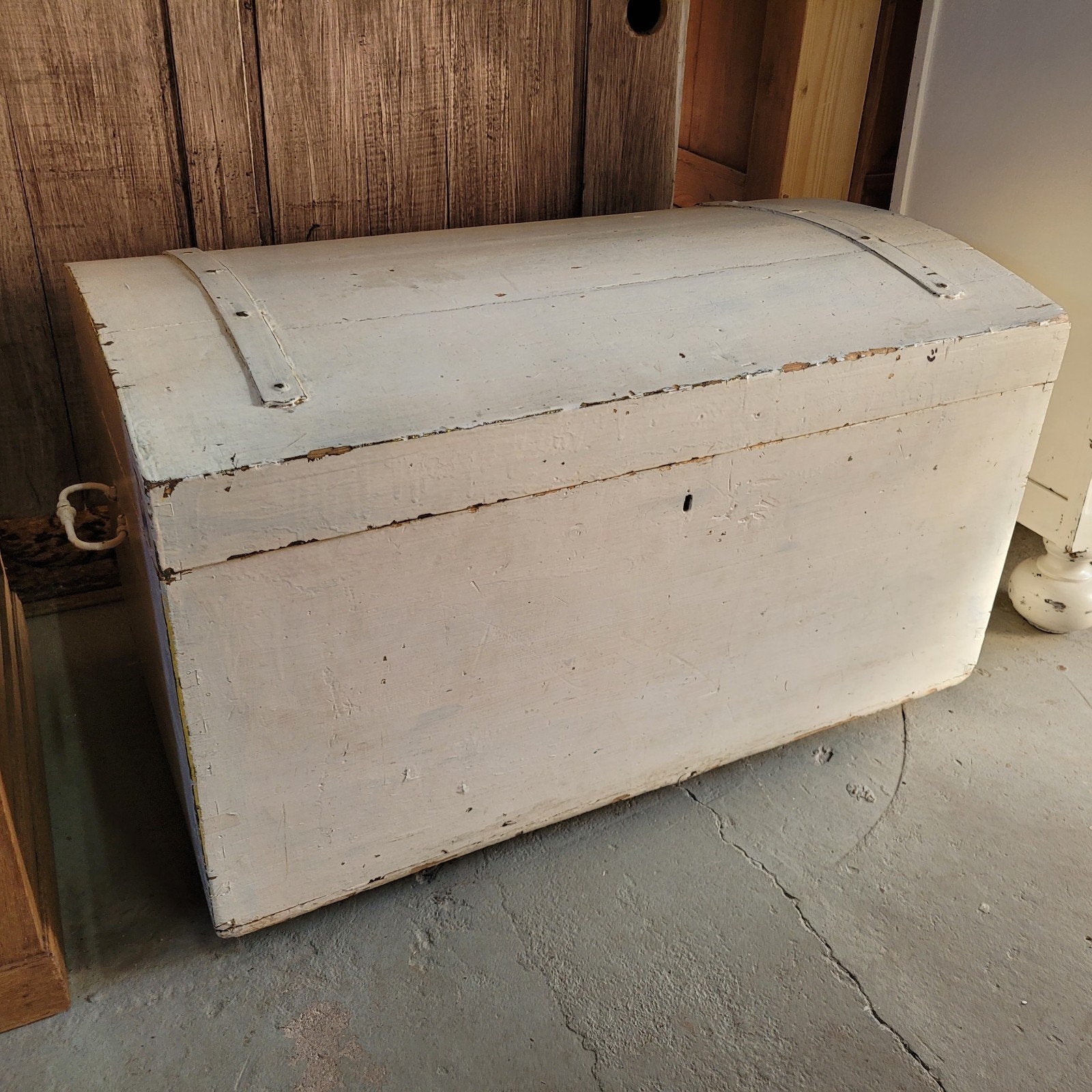 Brocante oude witte kist dekenkist speelgoedkist opbergkist, Ophalen, 50 – 75, Gebruikt, Rian.verbeet@gmail.com
