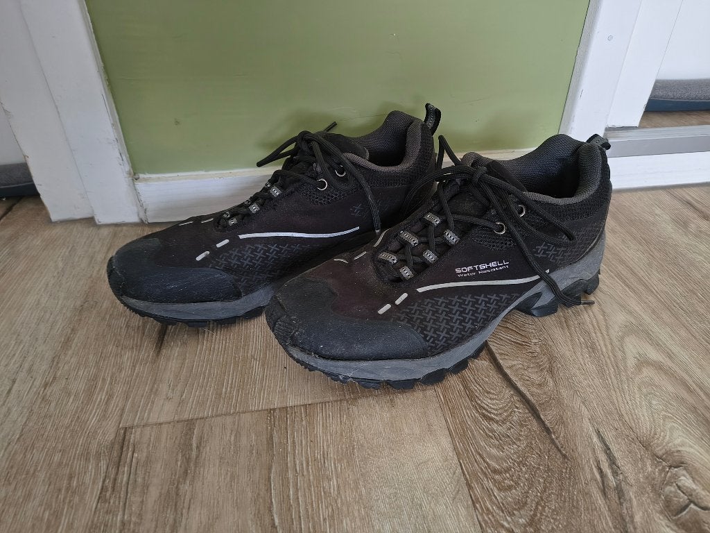 Mooie zwarte softshell wandelschoenen van Human Nature, 40., Sport en Fitness, Onb, Schoenen, Ophalen of Verzenden, Onb