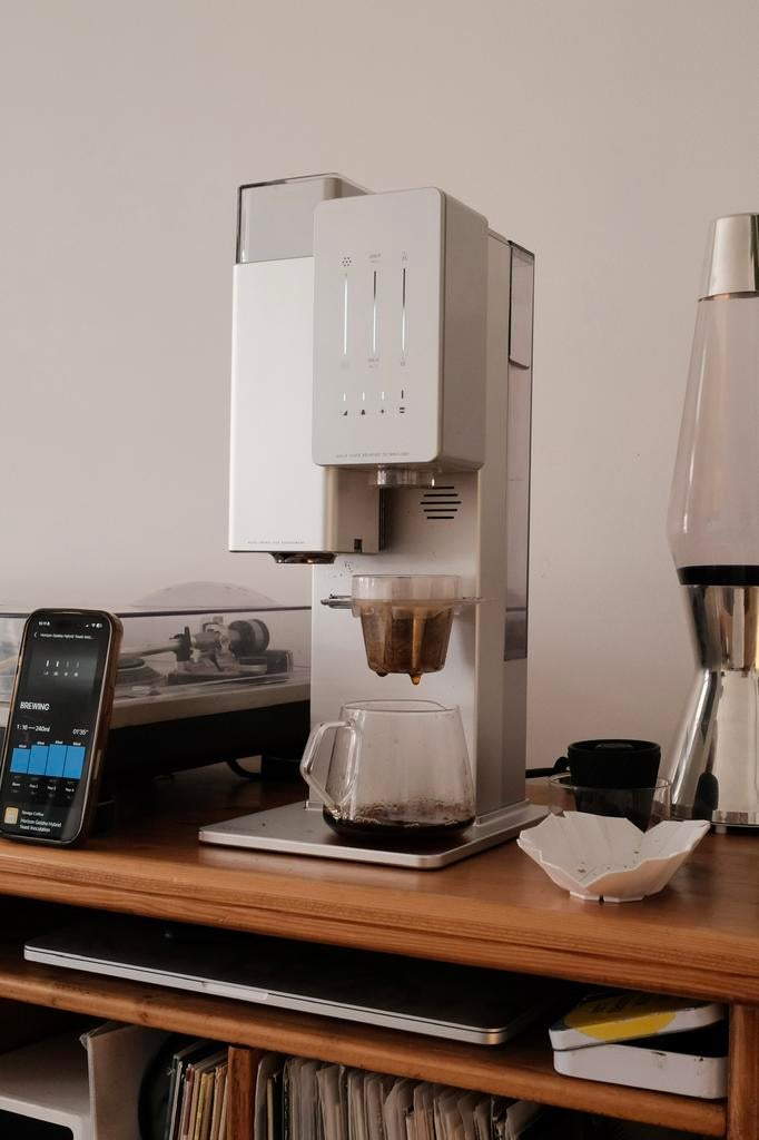 Xbloom Original - filterkoffie pour over machine, Afneembaar waterreservoir, Koffiemachine, Zo goed als nieuw, 2 tot 4 kopjes