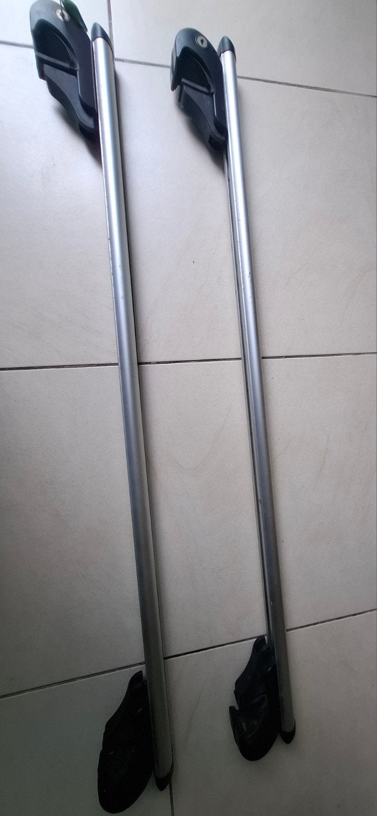 Menabo Brio dakdragers 120 cm – open dakreling, Auto diversen, Ophalen, Gebruikt