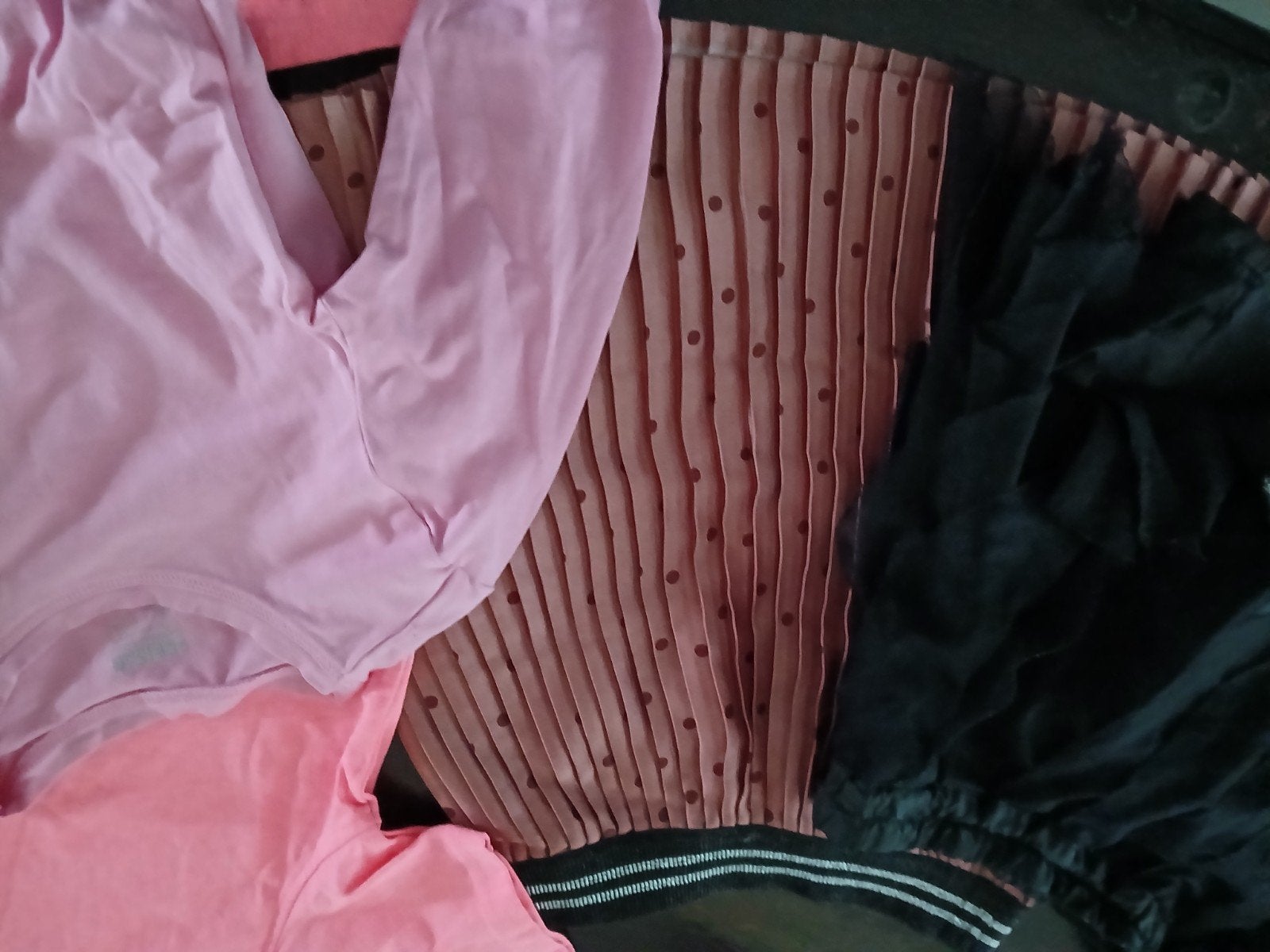 2 rokjes, 2 t-shirts 110/116, Kinderen en Baby's, Kinderkleding | Maat 116, Gebruikt, Meisje, Esprit+Hema, Ophalen of Verzenden