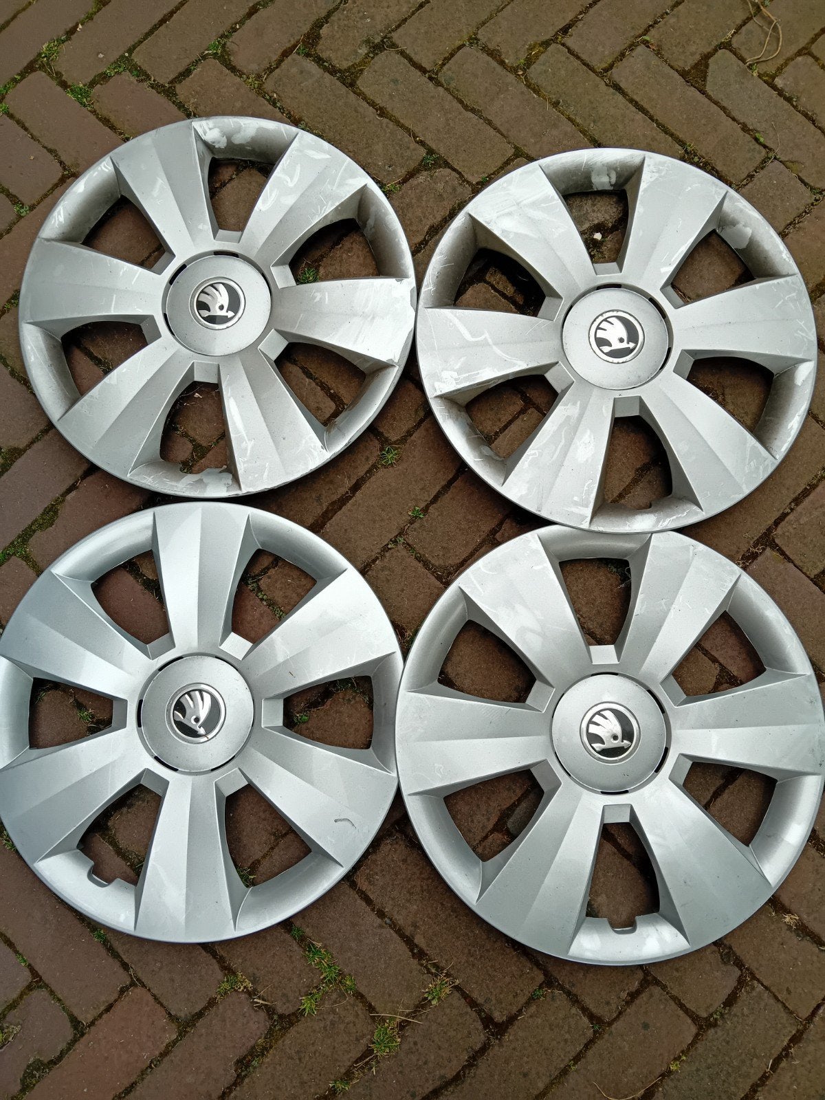 Skoda wieldoppen, Ophalen of Verzenden, Gebruikt