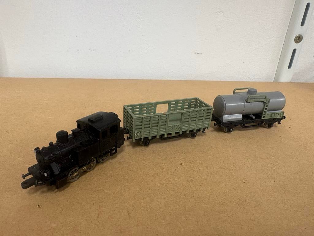 Treinset met Locomotief en Wagons, Hobby en Vrije tijd, Modeltreinen | H0, Wisselstroom, Ophalen of Verzenden, Märklin, Gebruikt