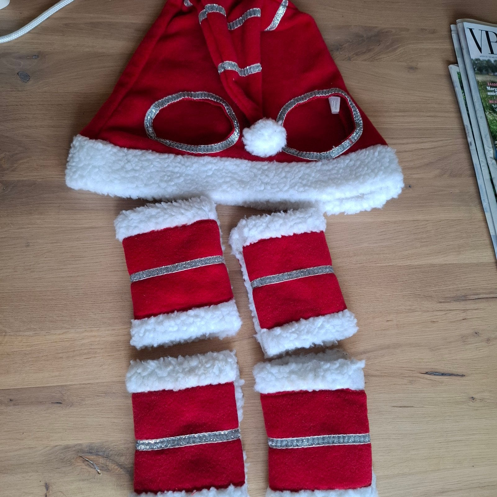 Kerstmuts en bandage, Ophalen of Verzenden, Zo goed als nieuw, Dressuur