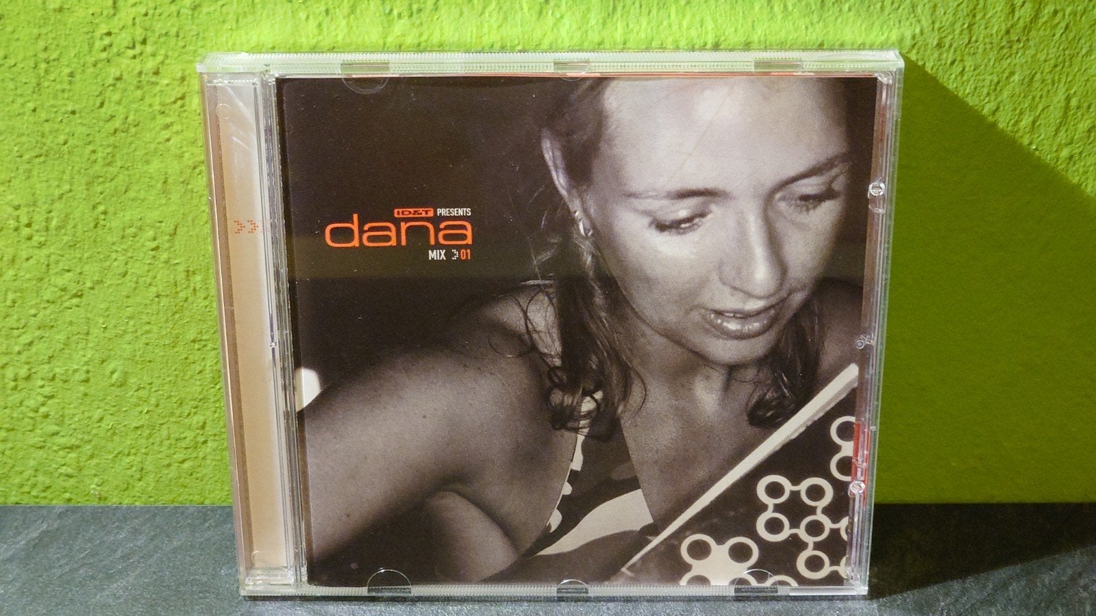Mix 01: ID&T presents Dana - Hardstyle Hardtrance, Gebruikt, Hardcore, Ophalen of Verzenden, Inclusief boekje