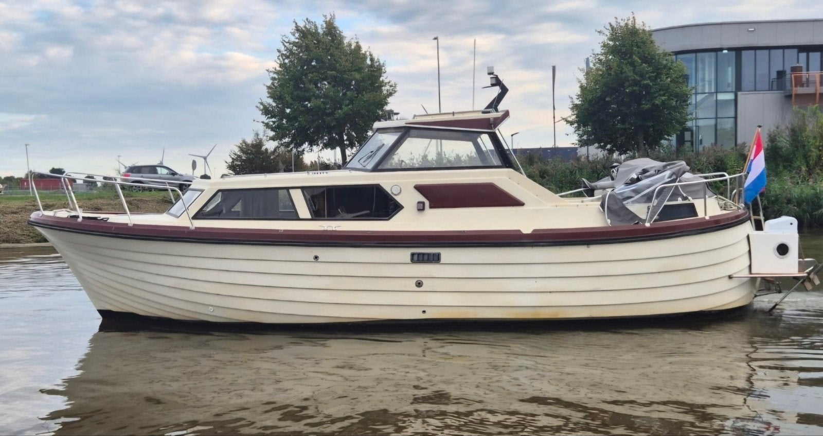 Elwaro 30 spitsgatter, Keuken, Binnenboordmotor, Diesel, Elwaro