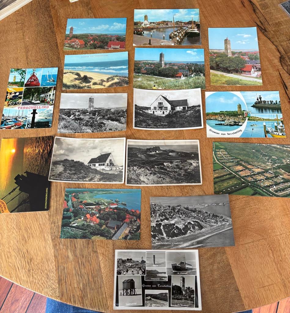 Collectie oude ansichtkaarten Terschelling, Verzenden, 1960 tot 1980, Gelopen, Waddeneilanden