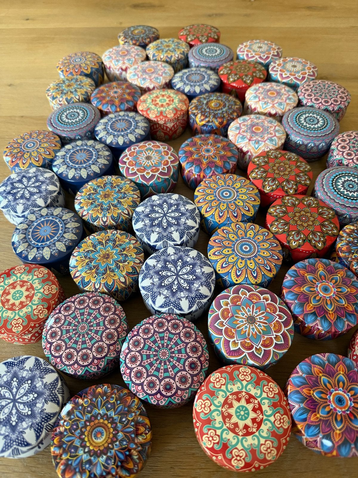 48 Meerkleurige Hobby Blikjes voor Kaarsen of Sieraden, Hobby en Vrije tijd, Overige Hobby en Vrije tijd, Ophalen of Verzenden