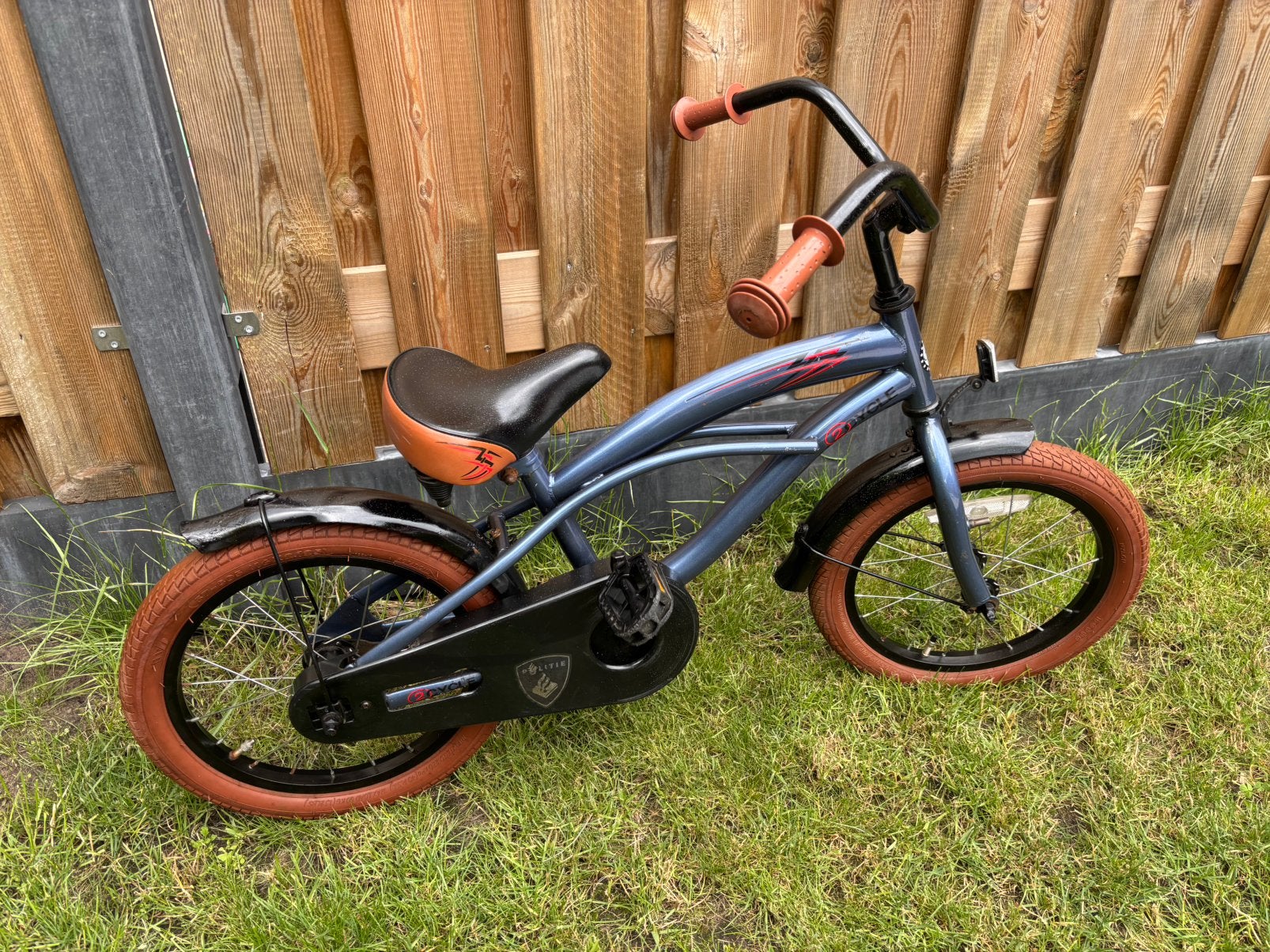 16” 2cycle stoere jongens fiets blauw bruin zwart, Ophalen of Verzenden, Zo goed als nieuw, 16 inch