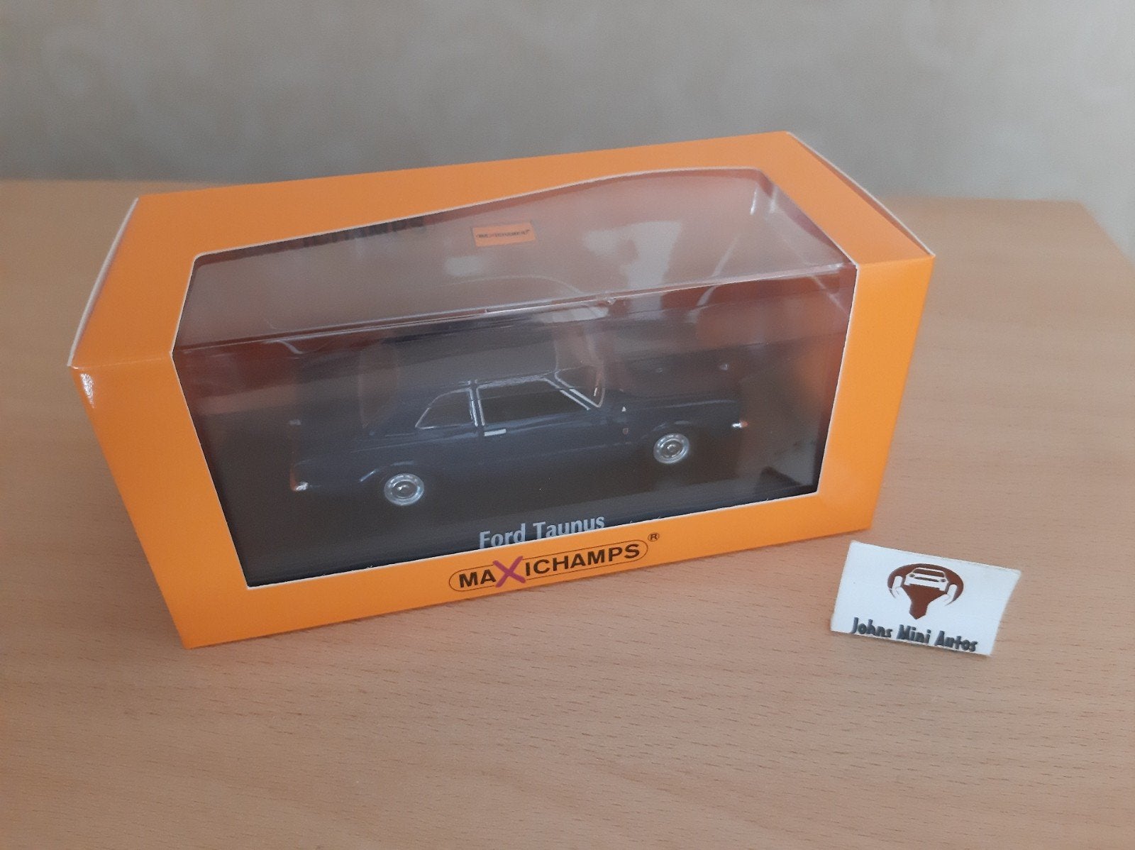 Ford Taunus TC1 sedan 1970 Blauw van Maxichamps 1:43, Overige merken, Auto, Nieuw, Ophalen of Verzenden