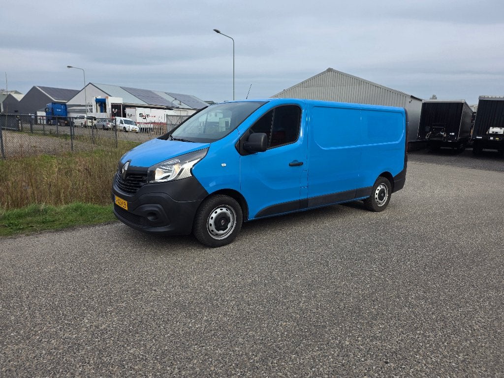 Renault Trafic 1.6 DCI 89KW 2018, 15 km/l, Euro 6, 4 cilinders, 2000 kg