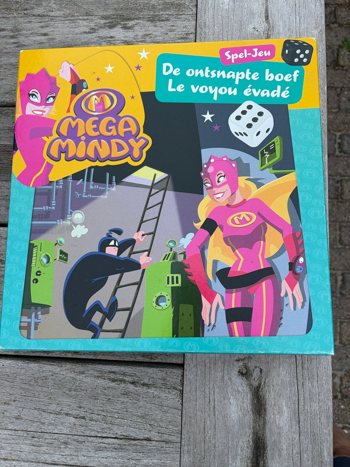 Mega Mindy: De ontsnapte boef - Bordspel, Drie of vier spelers, Ophalen of Verzenden, Gebruikt