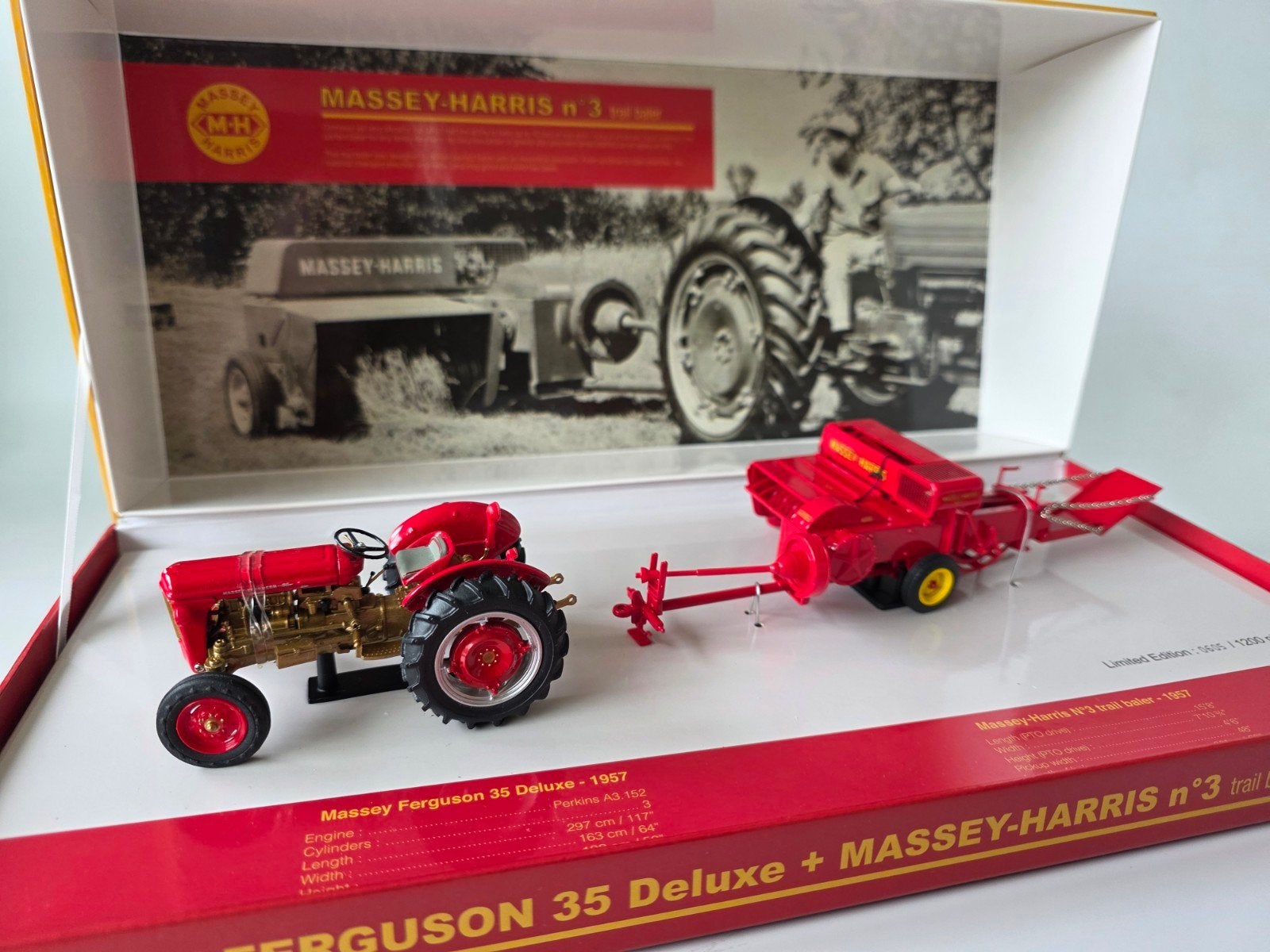 MASSEY FERGUSON 35 DELUXE PAKKETJES PERS No 3 BOX, Ophalen of Verzenden, Nieuw, Tractor of Landbouw, Overige merken