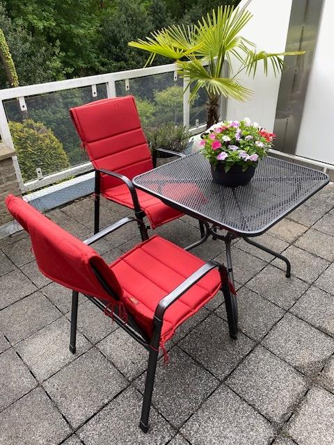 Tuinset (tafel en 4 stoelen plus kussens), Tuin en Terras, Ophalen, Zo goed als nieuw, Tuinset, Eettafel