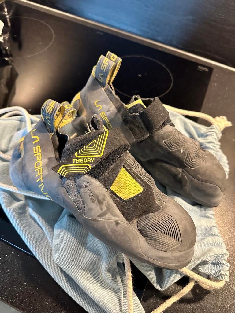 La Sportiva Theory Klimschoenen - Maat 44.5, Ophalen, Gebruikt, Schoenen