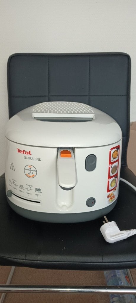 Friteuse Tefal Filtra One FF162111, Witgoed en Apparatuur, 2 tot 3 liter, Ophalen of Verzenden, Gebruikt