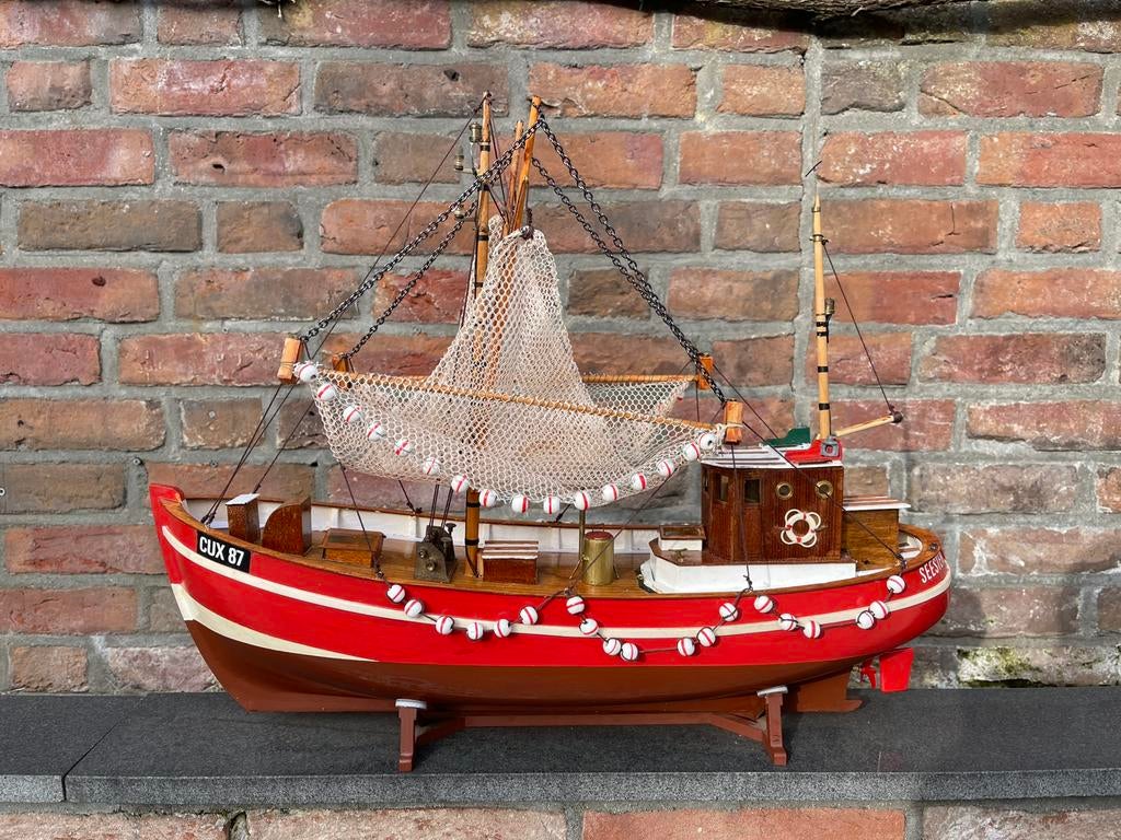 RC boot billing boats cux 87 krabbenkutter, Ophalen of Verzenden, Zo goed als nieuw