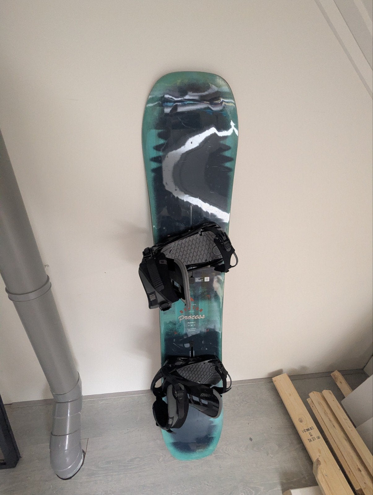 Burton Process Flying V 152cm met K2 Indy bindingen, Ophalen, Gebruikt, Board