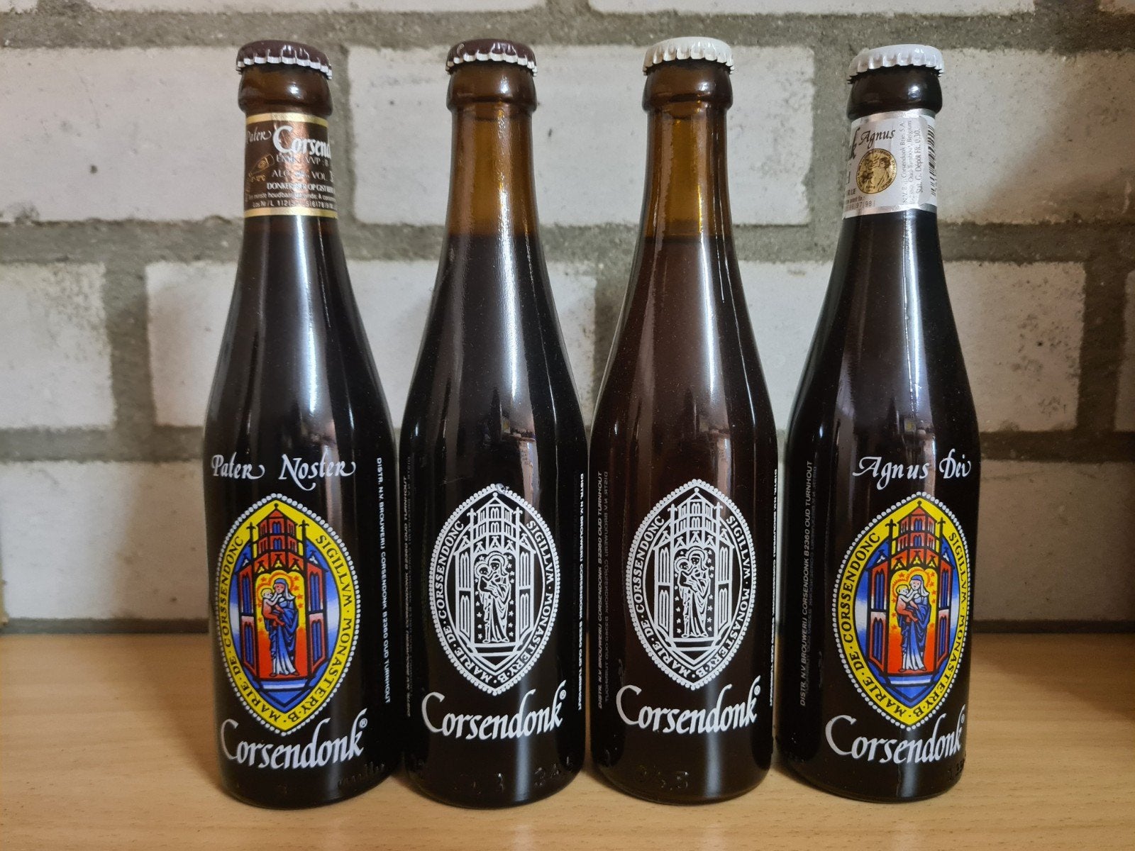 4 volle Corsendonk bierflessen uit de jaren '90, Ophalen of Verzenden, Nieuw