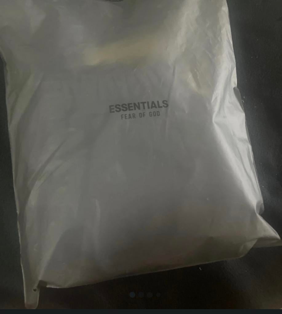 Essentials broek, Ophalen of Verzenden, Zo goed als nieuw, Maat 46 (S) of kleiner