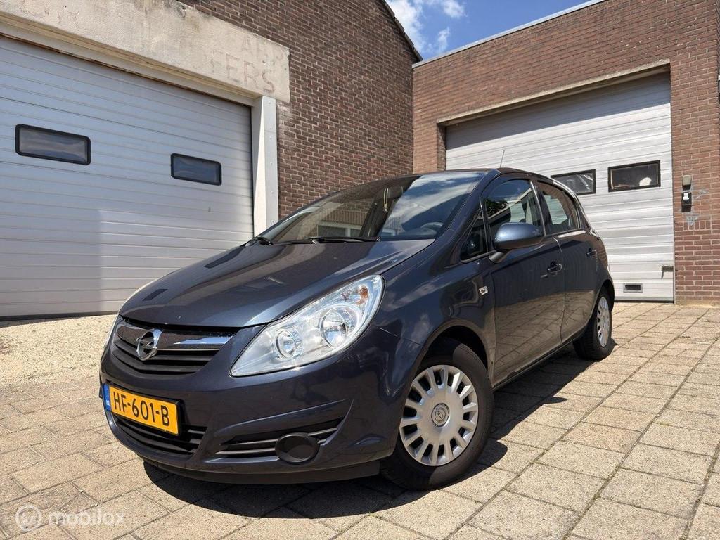 Opel Corsa 1.2-16V Selection, Voorwielaandrijving, Parkeersensor, Gebruikt, 4 cilinders