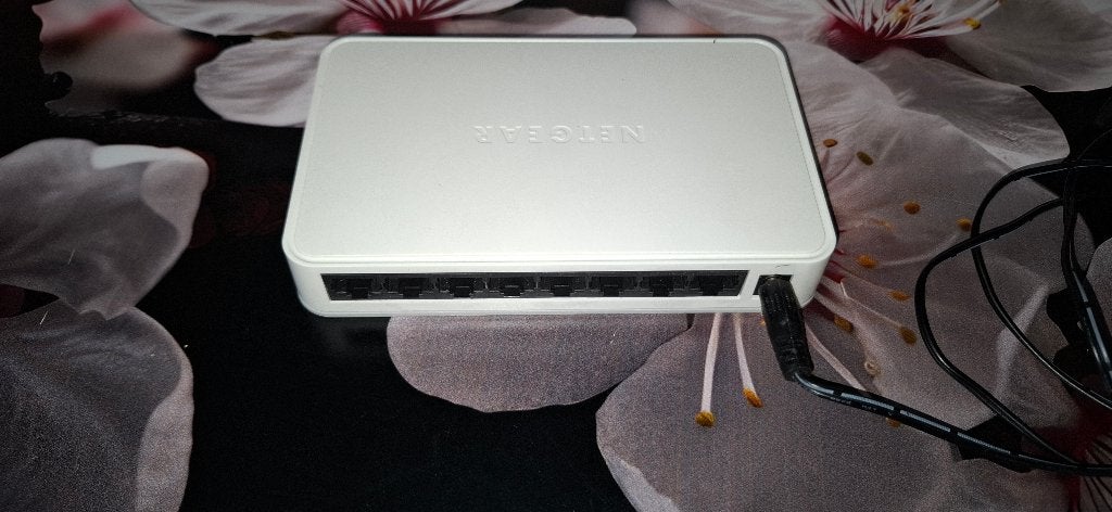 Netgear switch, Computers en Software, Ophalen, Gebruikt